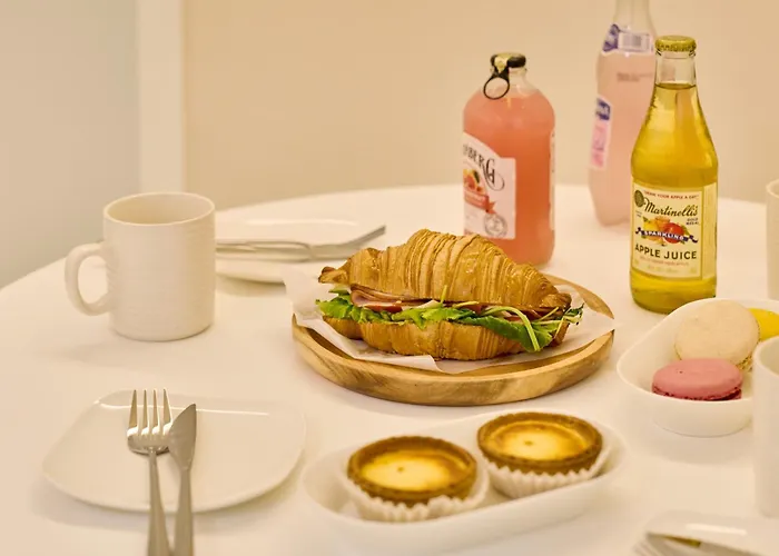 Konkuk Univ & Sungsu The Cozy 1-minute Walk From Konkuk Univ Station * Сеул