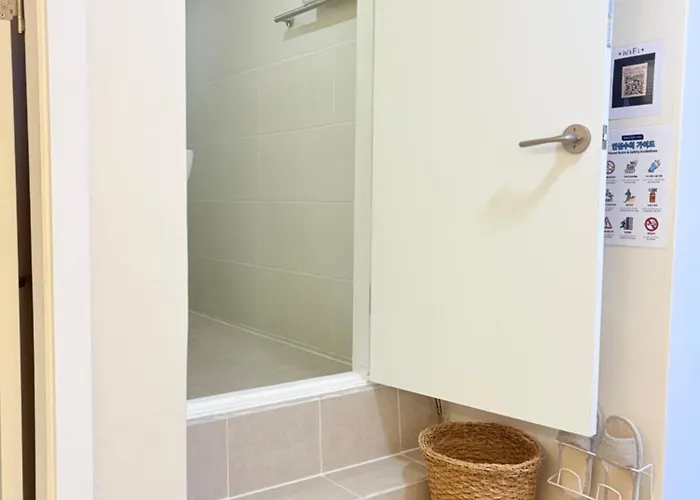 Вилла Konkuk Univ & Sungsu The Cozy 1-minute Walk From Konkuk Univ Station